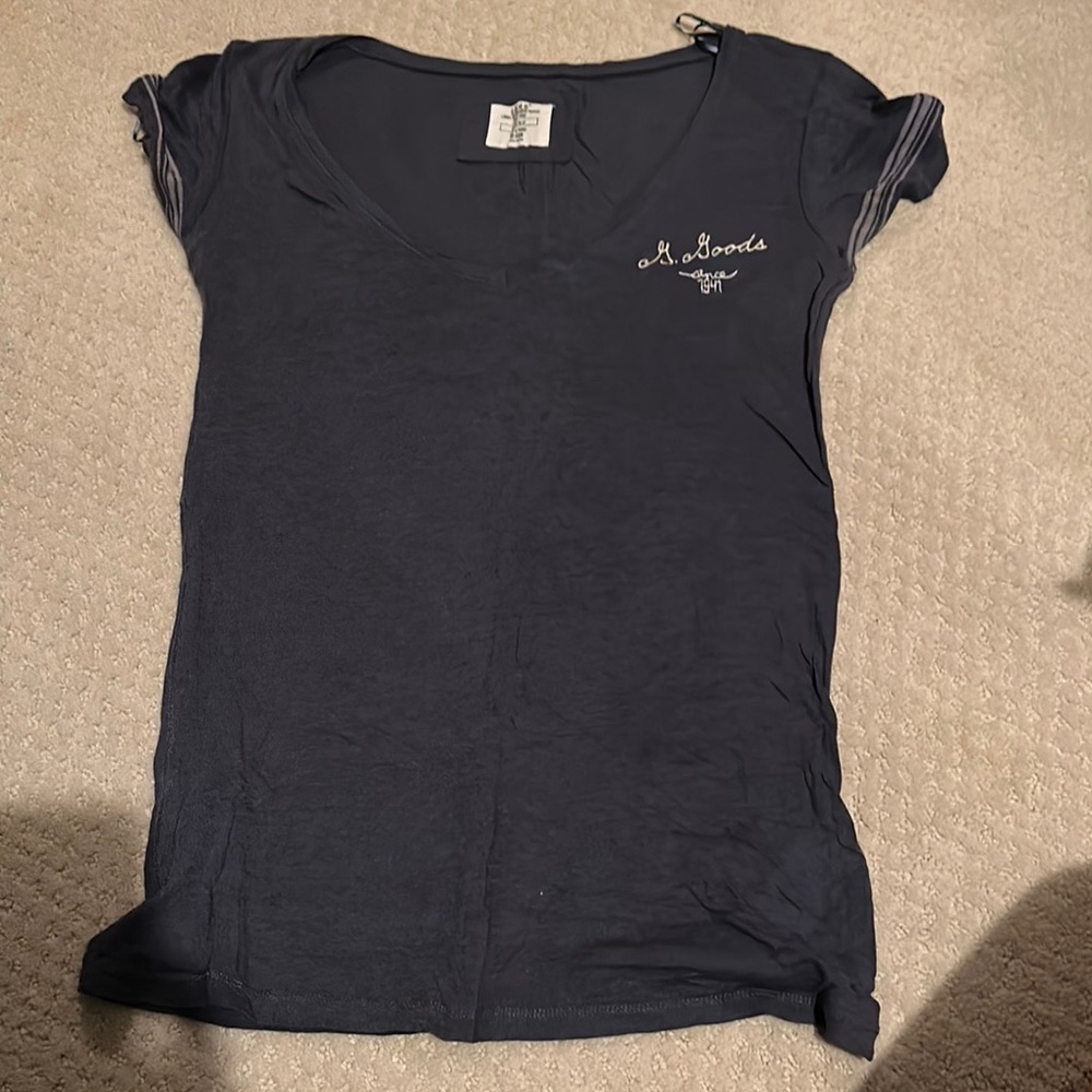 H&M V-neck Tshirt